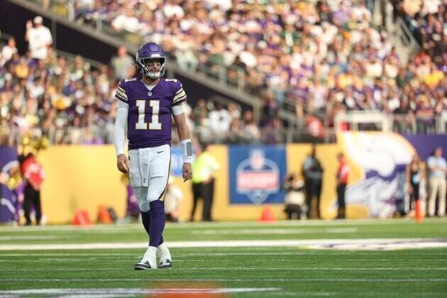 Vikings expected to start QB Carson Wentz in Week 2