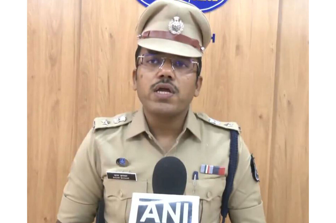 Gujarat Police bust cyber fraud network under 'Operation Mule Hunt 2.0'; Rs 44 cr transactions linked to 105 mule accounts