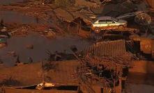 Impacto da lama despejada pelo rompimento da barragem do Fundão, em Mariana (MG)/Agência Brasil