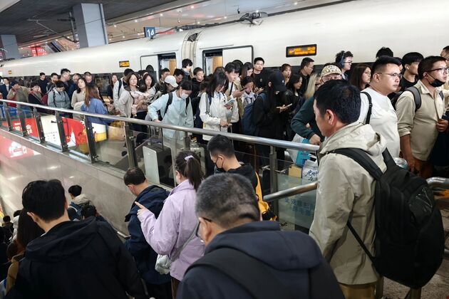 CHINA-QINGMING FESTIVAL-HOLIDAY-PASSENGER TRIPS (CN)