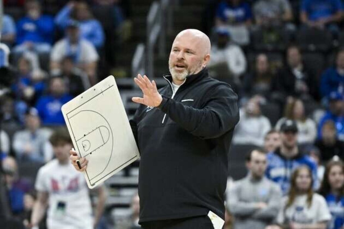Josh Schertz, No. 24 Saint Louis taking things in stride, visit Duquesne