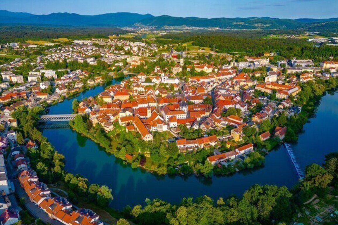 Slovenia, when Fear Becomes Politics