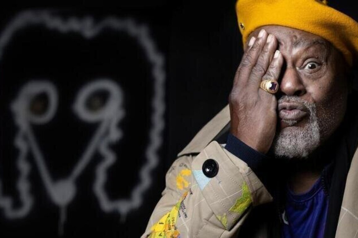 Funk pioneer turned painter George Clinton opens art show in Paris