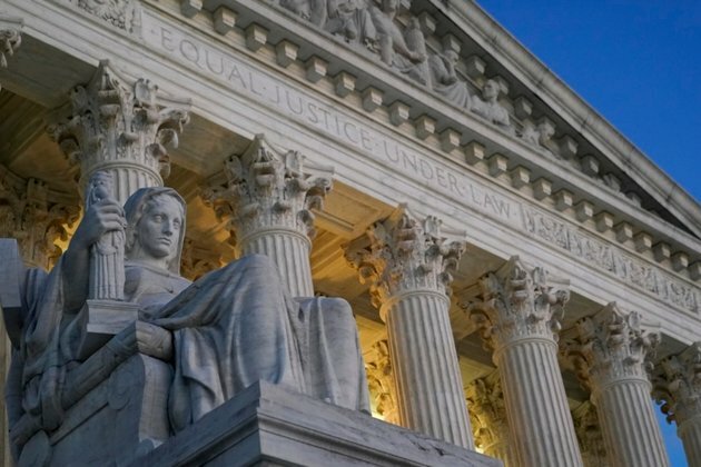 US Justices Keep Student Loan Cancellation Blocked for Now