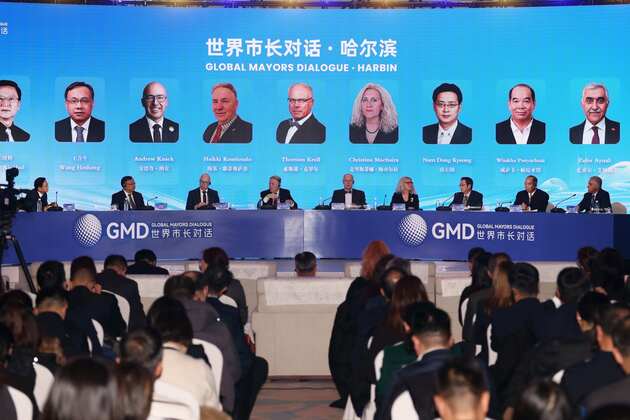 Global mayors eye cooperation in ice and snow economy