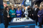 Angela Merkel visited the SCHUNK pavilion