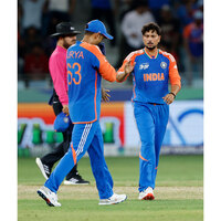 "You don't need batting beyond No. 7": Varun Aaron backs Kuldeep Yadav's inclusion for Adelaide ODI
