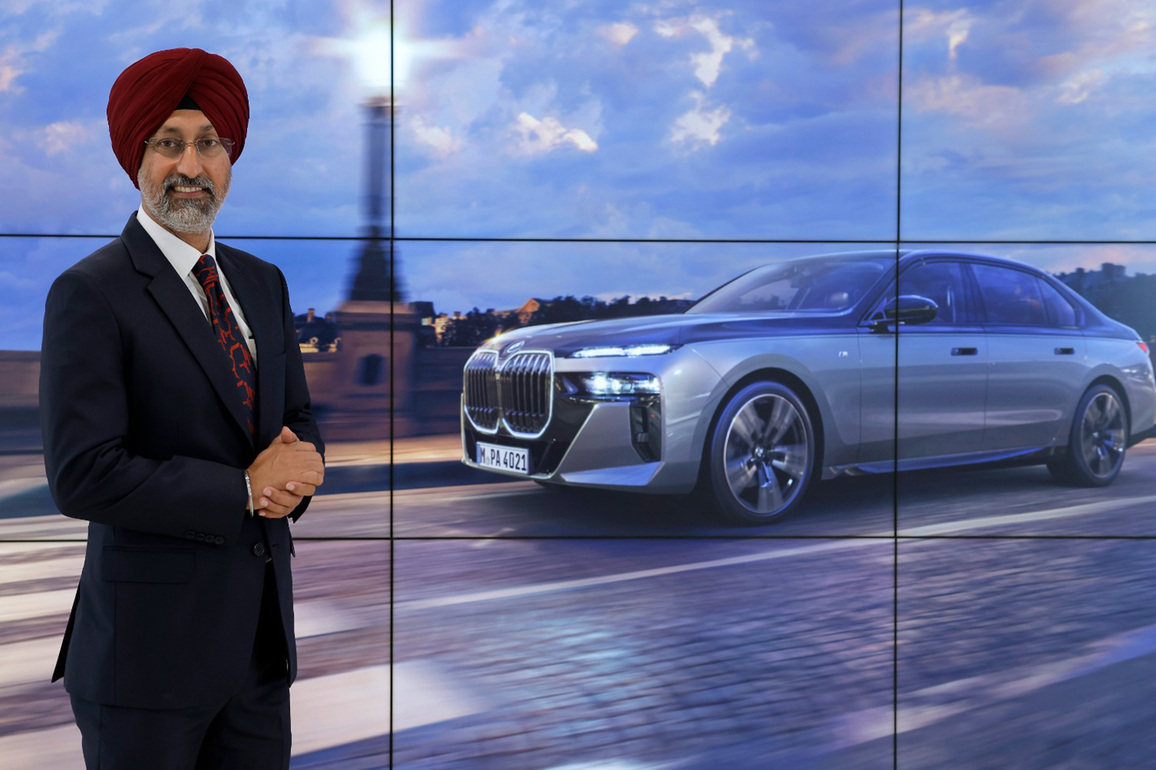 BMW Group India achieves record-breaking sales of 18,001 units in 2025