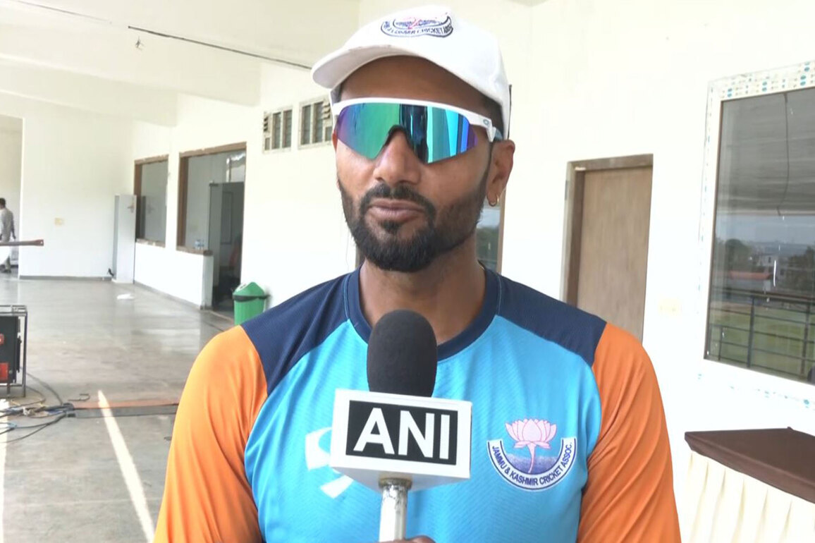 Ranji Trophy final: Jammu and Kashmir skipper Paras Dogra wins toss, opts to bat against Karnataka