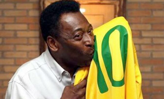 Pele taken off dialysis - hospital Pele taken off dialysis - hospital
