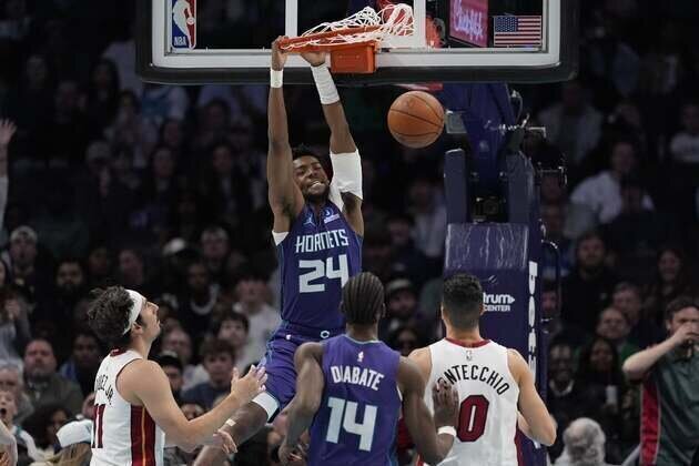 Thriving Hornets look to knock off Magic