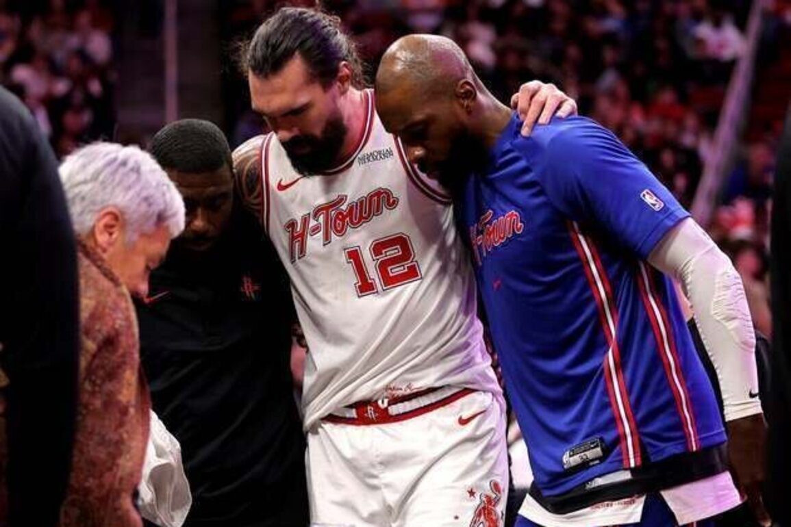Rockets C Steven Adams has season-ending ankle surgery