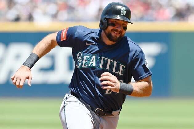 Homer-dependent Mariners welcome coming home vs. Angels