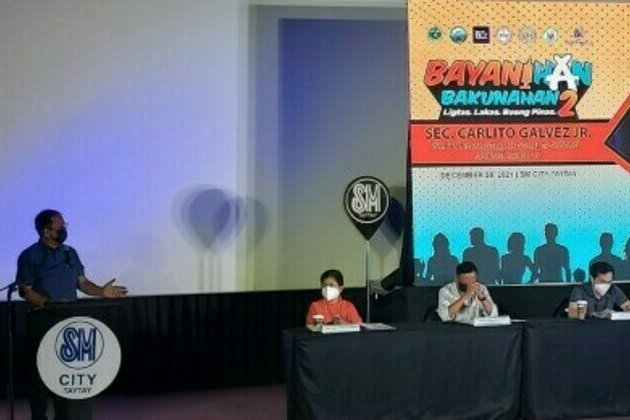 Metro Manila stays on Alert Level 2 until Dec. 31