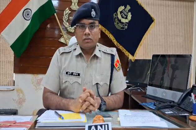 Rajasthan: Pakistani balloon bearing 'PIA' found in Sri Ganganagar field; probe underway