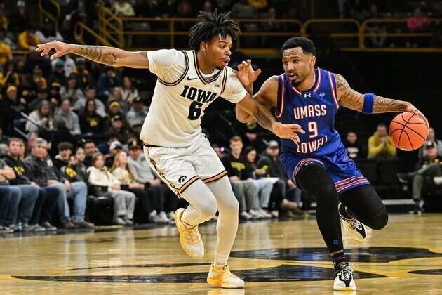 No. 25 Iowa wallops UMass Lowell to close nonconference slate