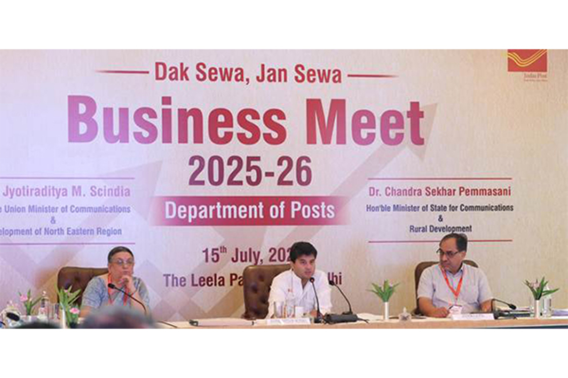 Jyotiraditya Scindia sets 20-30% growth target for India Post circles in FY26