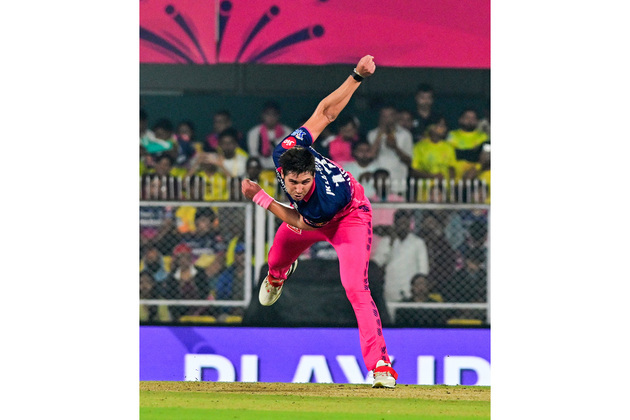 "Nandre's line, length was impeccable, he stuck to....": Karim on RR pacer after win over CSK