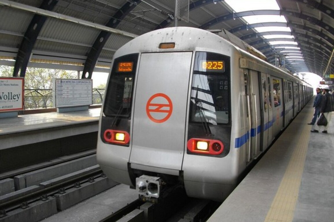 Technical glitch on Delhi metro yellow line resolved: DMRC