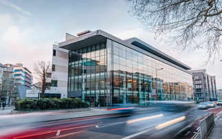 Hargreaves Lansdown's fee cut to send competitors 'into a frenzy'