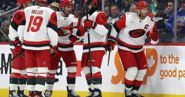 Jordan Staal nets a pair to lift Hurricanes over Jets