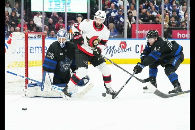 Matt Murray shines as Leafs scrape by Senators in shootout