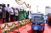  Piaggio Delivers The First Lot Of Apé Electrik To Customers Of The Switch Delhi Initiative
