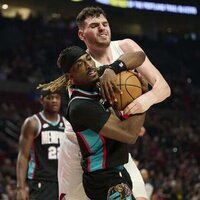 Blazers blow out Grizzlies in first of back-to-back tilts