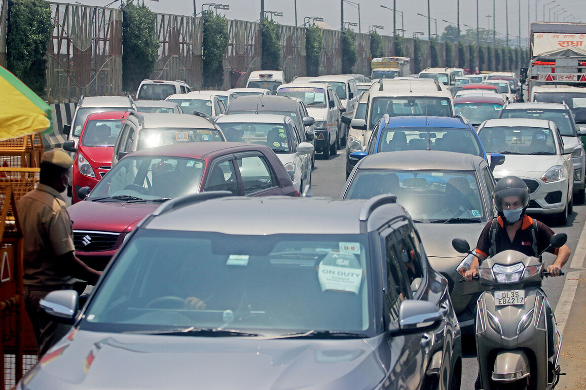 Indian auto wholesales surge in March; PV and Tractor segments outperform