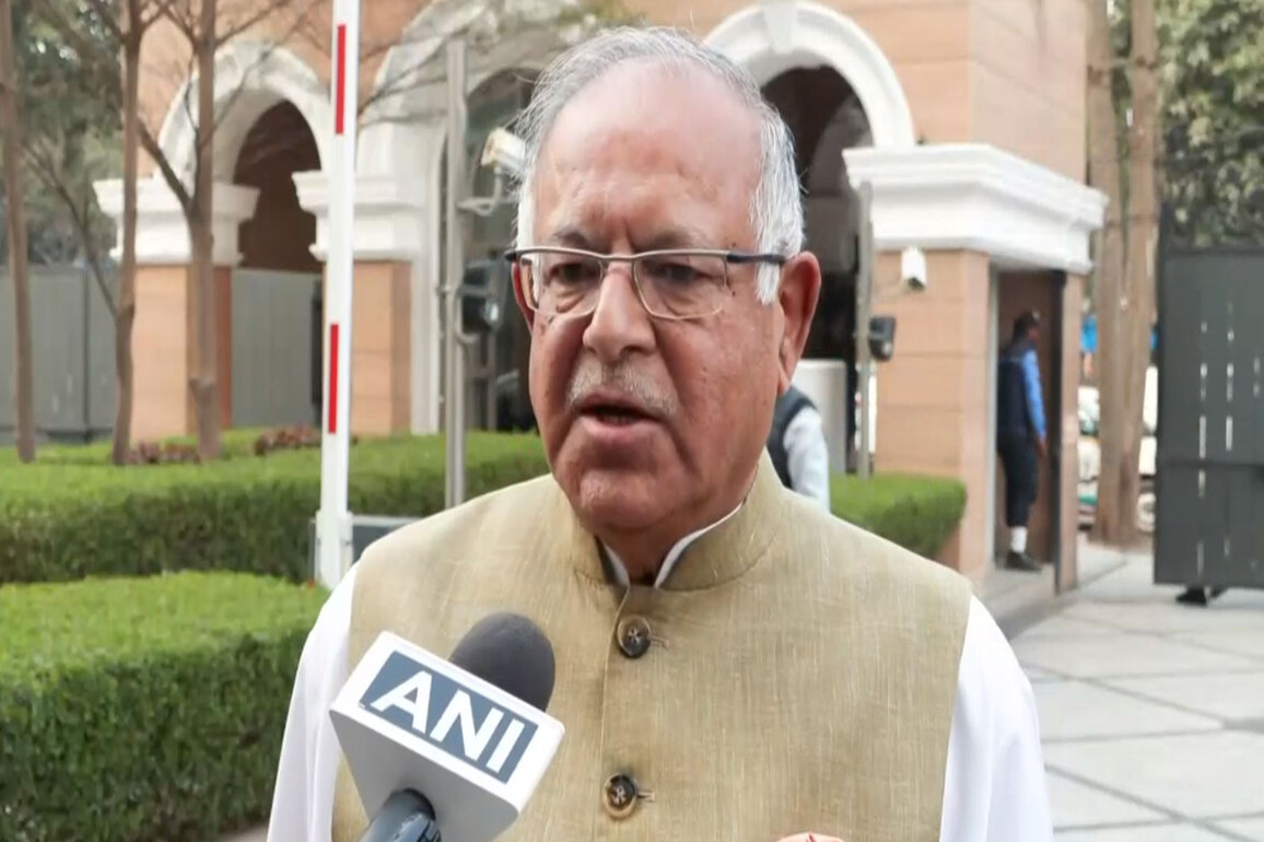 "Highly unfortunate": J-K Congress president condemns Rahul Gandhi, Kharge's seating in third row on Republic Day