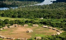 Regulação da mineração em terra indígena terá início em dez dias, diz ministro