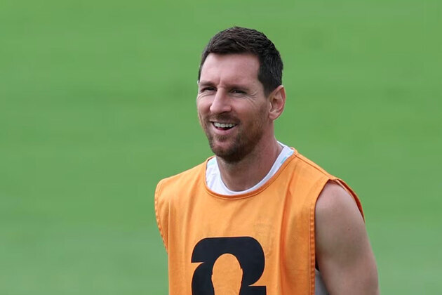 FIFA World Cup 2026: "Seeing Messi happy makes me very happy" Rodrigo De Paul ahead of SF against England