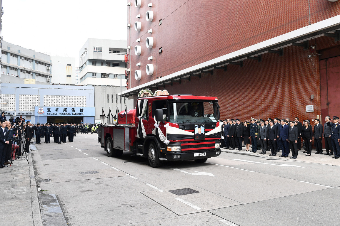 CHINA-HONG KONG-FUNERAL-LATE FIREFIGHTER (CN)