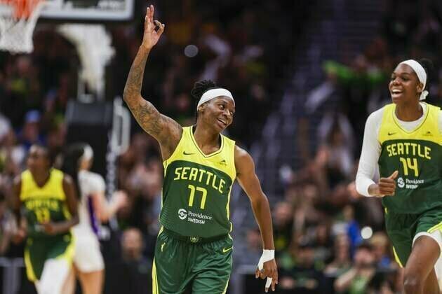 Storm claim last playoff spot with dramatic win over Valkyries
