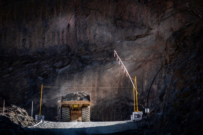 Great Fingall ore in a truck on the decline.