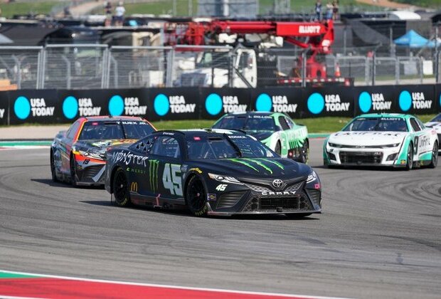 Tyler Reddick works OT in Texas, gets first win of season