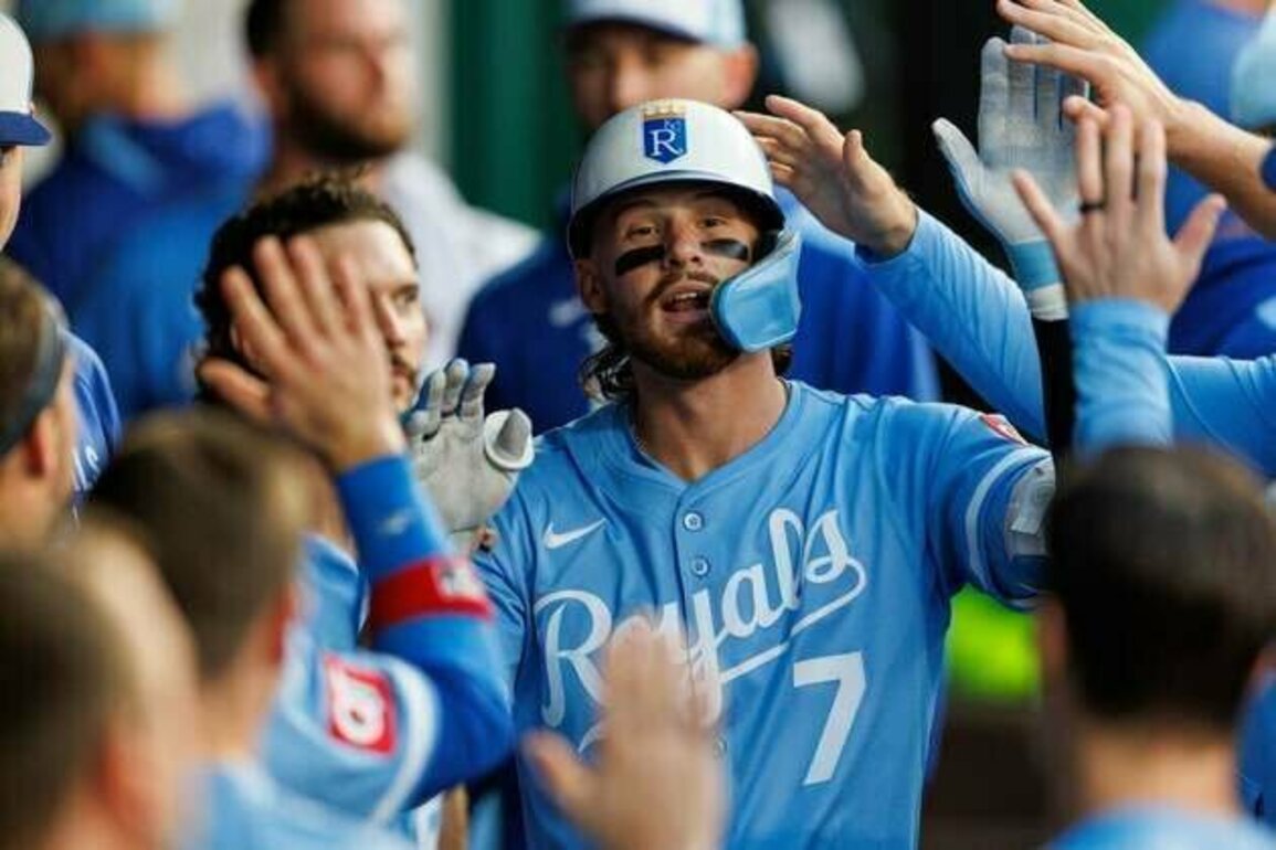 Royals extend Blue Jays' losing skid to 4 games