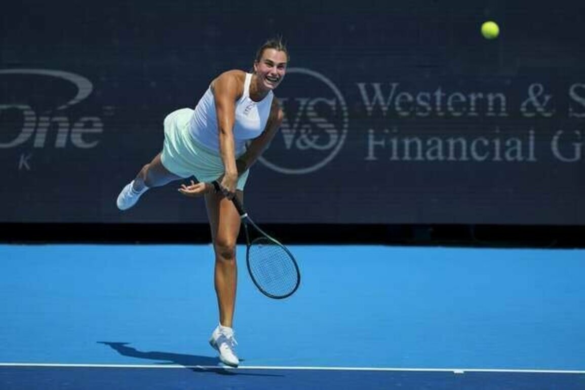 Aryna Sabalenka, Elena Rybakina advance to WTA Finals title match