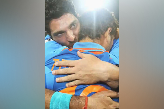 Former cricketers Yuvraj Singh, Shikhar Dhawan extend heartfelt wishes to Sachin Tendulkar on his 52nd birthday