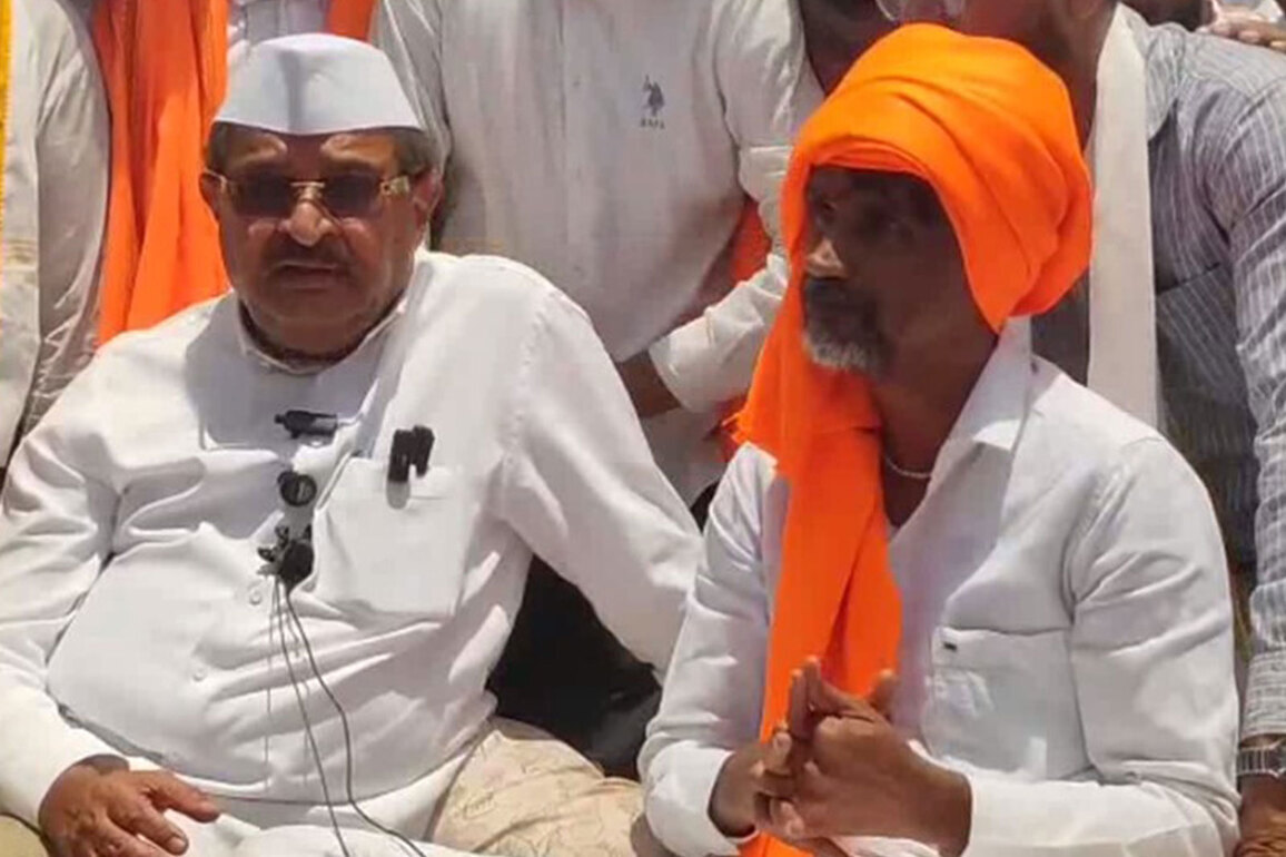 Maratha quota activist Jarange Patil ends 15-hour hunger strike after Maharashtra govt's positive assurances