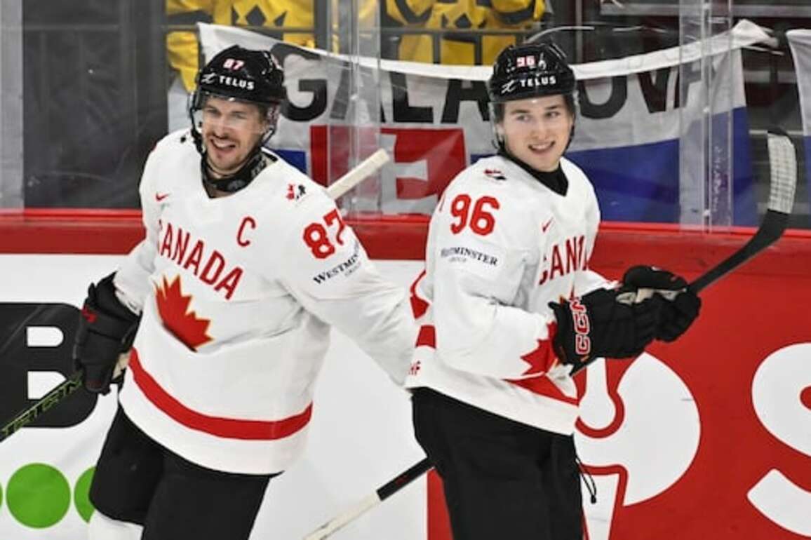 Crosby, Celebrini lead Canada in dominant 7-0 win over Slovakia at worlds