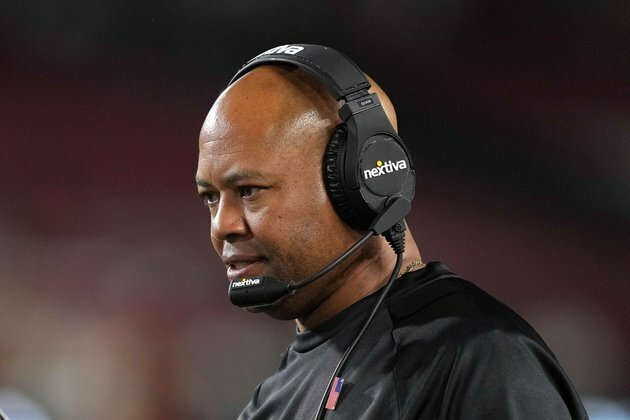 Stanford, Vanderbilt out to establish identity