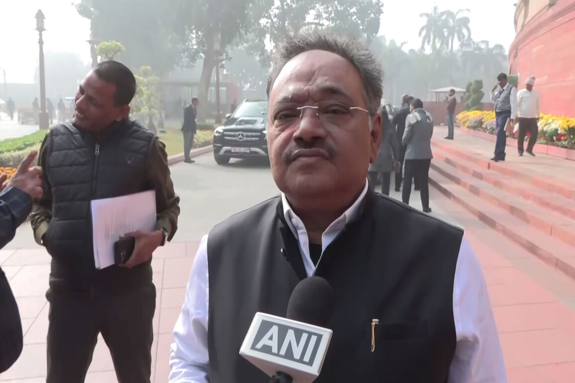 "Rahul Gandhi was the first to flee...": BJP MP Saumik Bhattacharya takes swipe at Congress leader