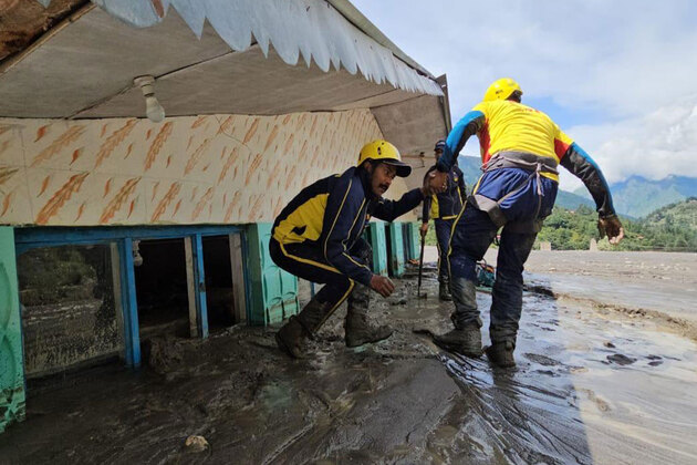 Uttarakhand mayhem: SDRF uses state-of-the-art equipment to locate trapped individuals