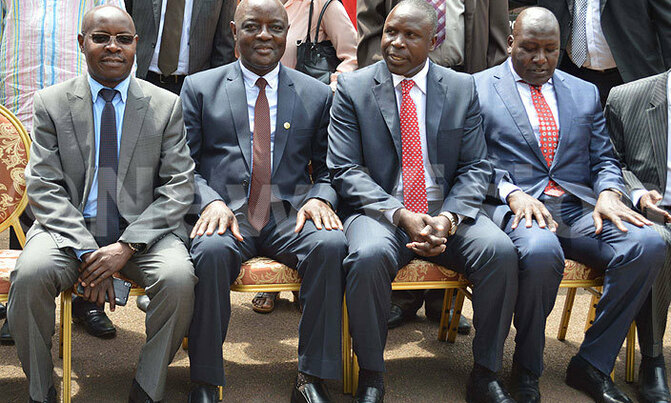 Kenya, Uganda set up a joint team to fight Bird flu Kenya, Uganda set up a joint team to fight Bird flu