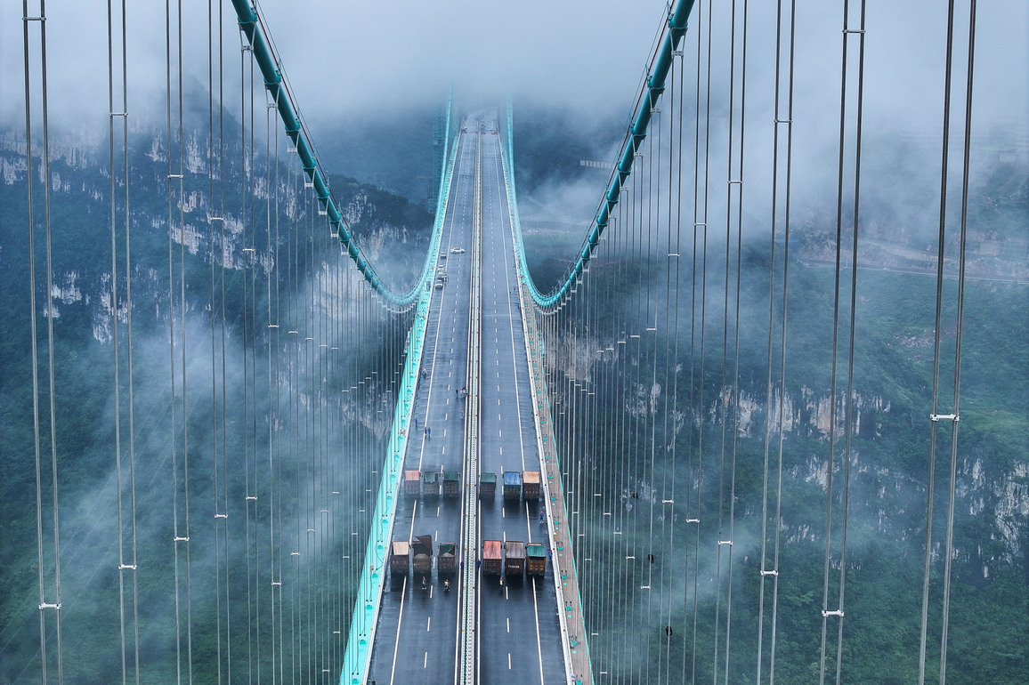 (GloriousGuizhou)CHINA-GUIZHOU-HUAJIANG GRAND CANYON BRIDGE-LOAD TESTING (CN)
