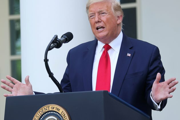 Twitter Fact-Checks Trump Tweet for First Time