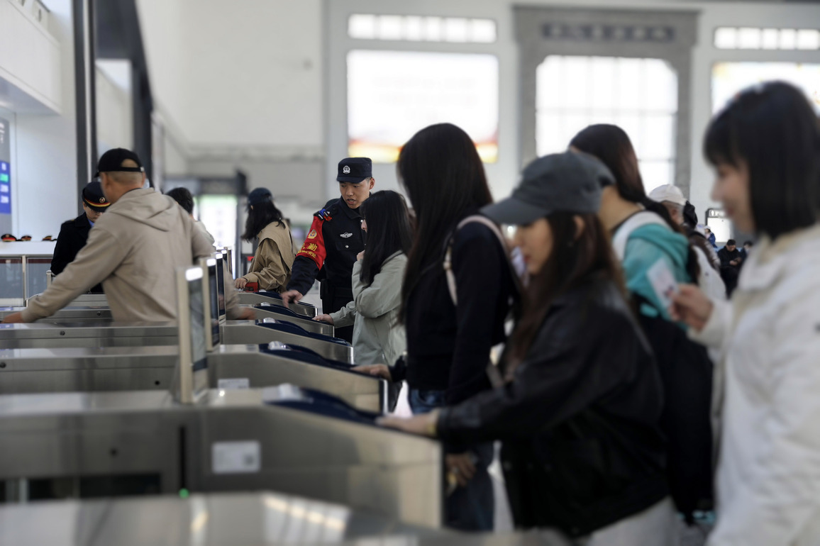 CHINA-SPRING FESTIVAL TRAVEL RUSH-ENDING (CN)