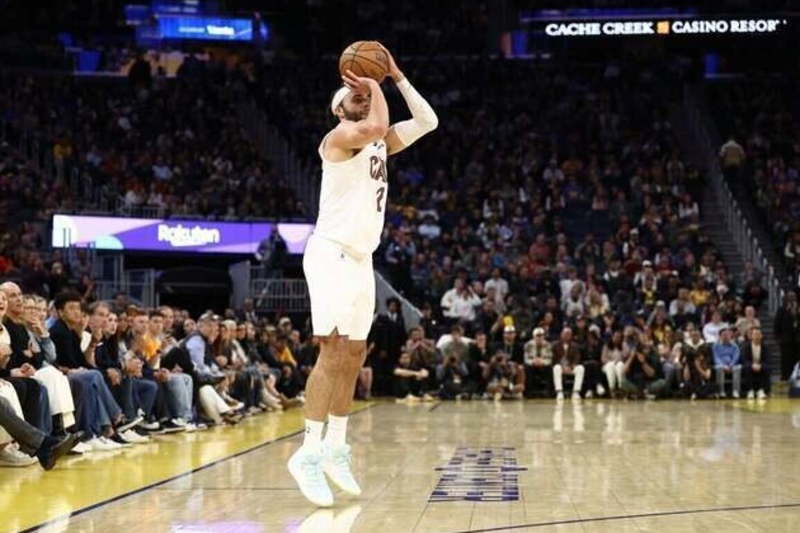Cavaliers, eyeing home edge for playoffs, face Pacers