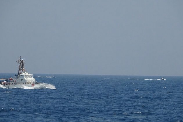 US Says Iranian Military Boat Came Within 150 Yards of US Warships